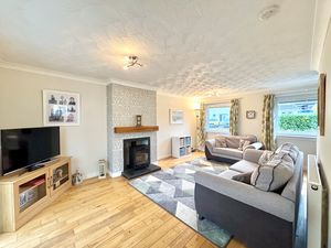 Photo 11- click for photo gallery